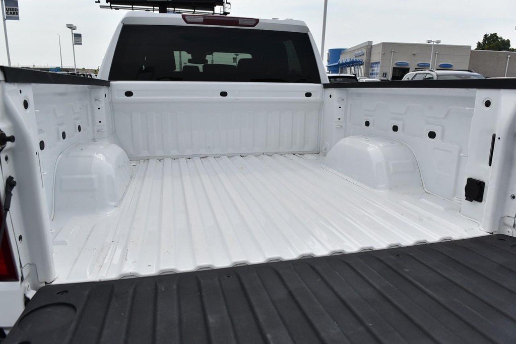 Chevrolet Silverado 1500 Vehicle Full-screen Gallery Image 07