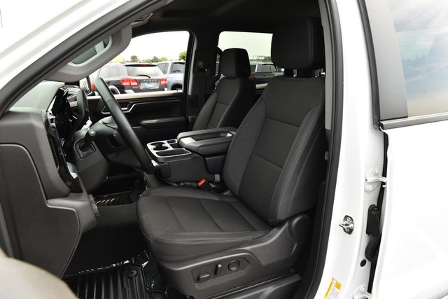 Chevrolet Silverado 1500 Vehicle Image 17