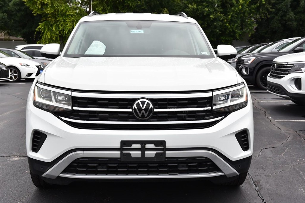 Volkswagen Atlas Vehicle Full-screen Gallery Image 4