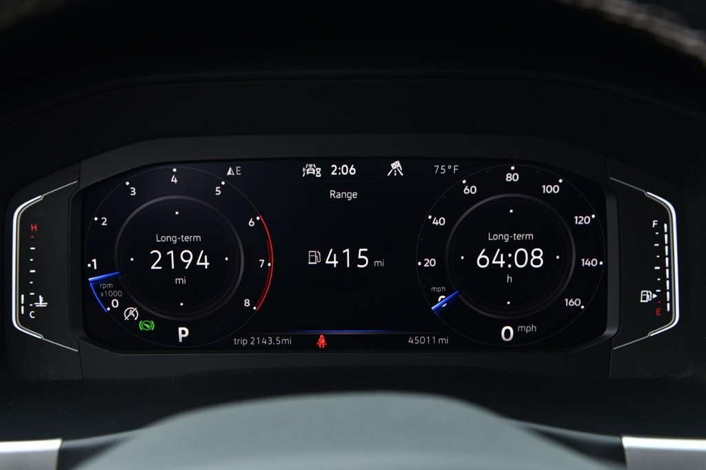 Volkswagen Atlas Vehicle Full-screen Gallery Image 12