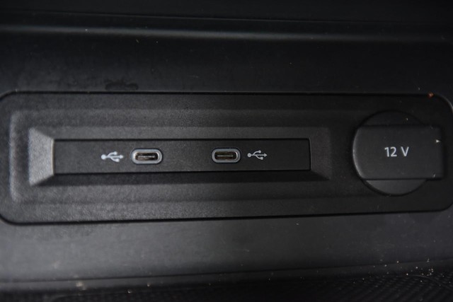 Volkswagen Atlas Vehicle Image 16