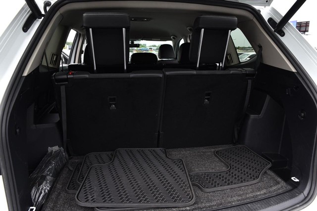 Volkswagen Atlas Vehicle Image 25