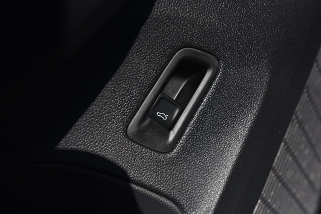 Volkswagen Atlas Vehicle Image 09