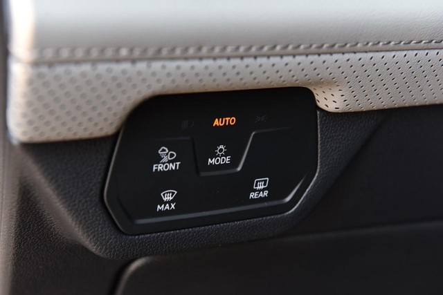 Volkswagen Atlas Vehicle Image 11