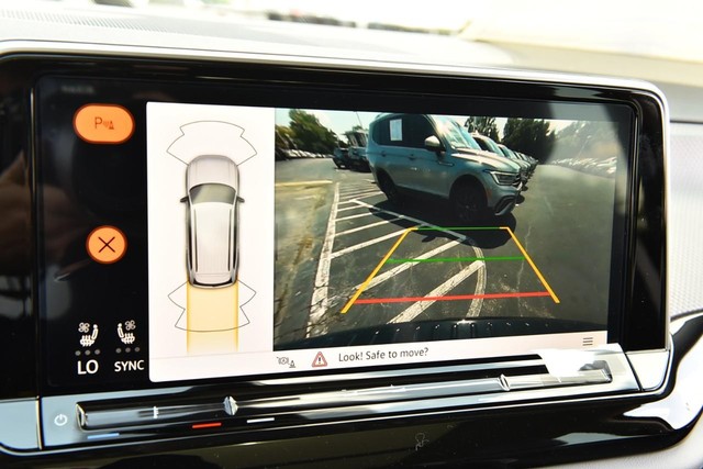 Volkswagen Atlas Vehicle Image 13