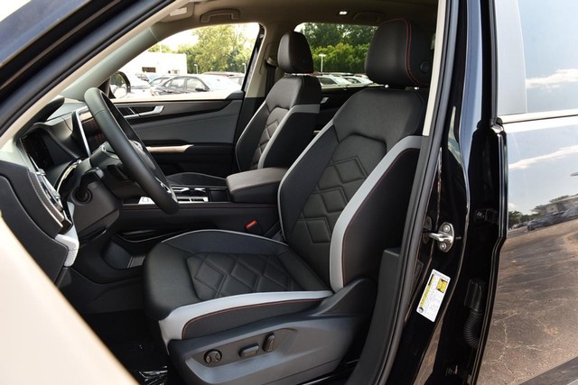 Volkswagen Atlas Vehicle Image 19