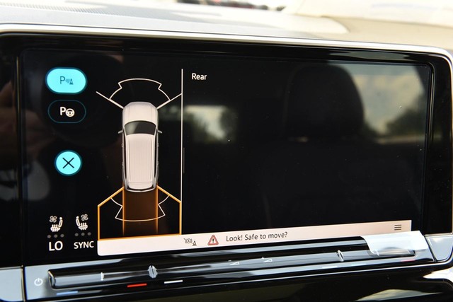 Volkswagen Atlas Vehicle Image 13