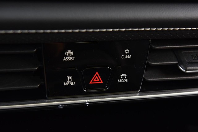 Volkswagen Atlas Vehicle Image 14