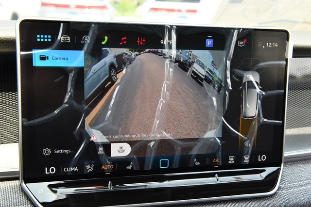 Volkswagen Tiguan Vehicle Image 13