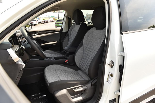 Volkswagen Tiguan Vehicle Image 18
