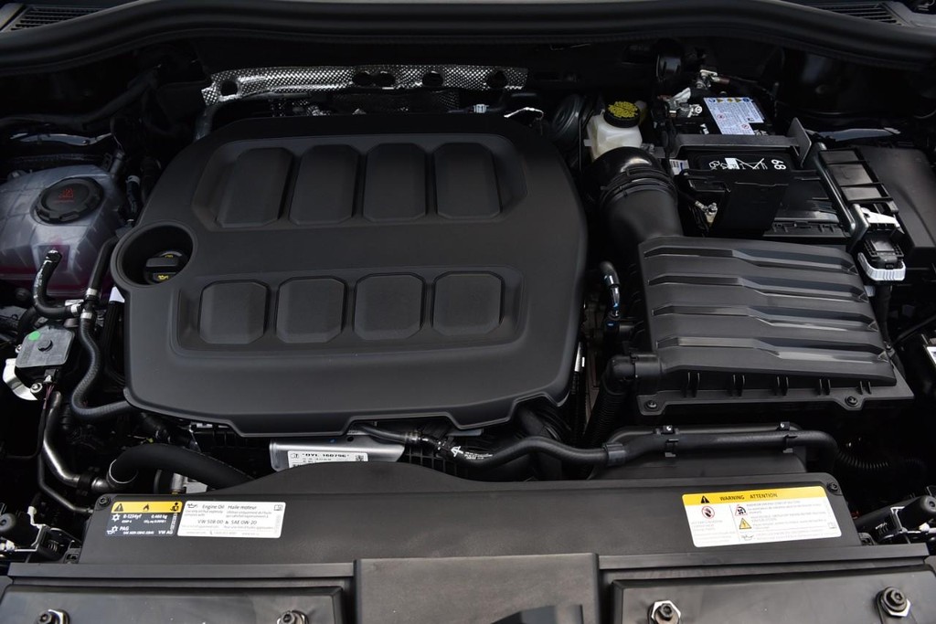 Volkswagen Tiguan Vehicle Full-screen Gallery Image 27