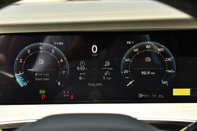 Volkswagen Tiguan Vehicle Image 12