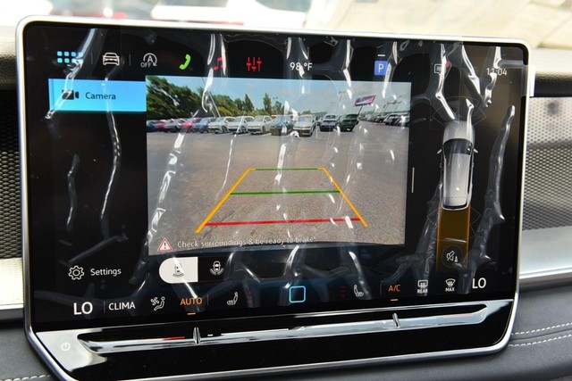 Volkswagen Tiguan Vehicle Image 13