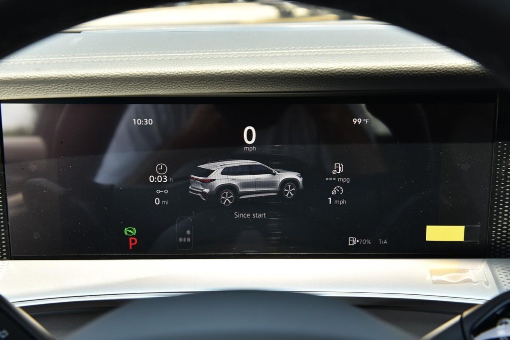 Volkswagen Tiguan Vehicle Full-screen Gallery Image 12