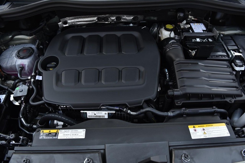 Volkswagen Tiguan Vehicle Full-screen Gallery Image 27