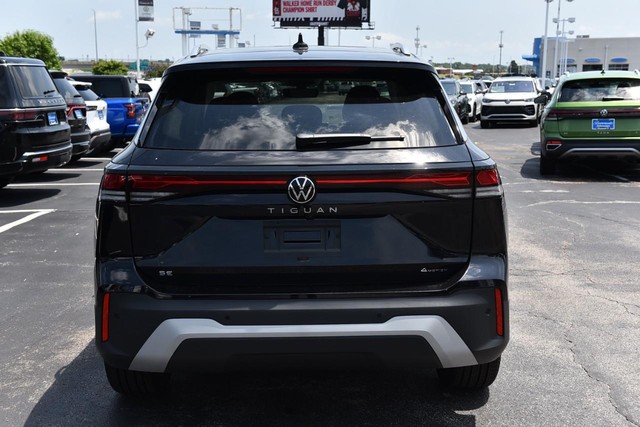 Volkswagen Tiguan Vehicle Image 06