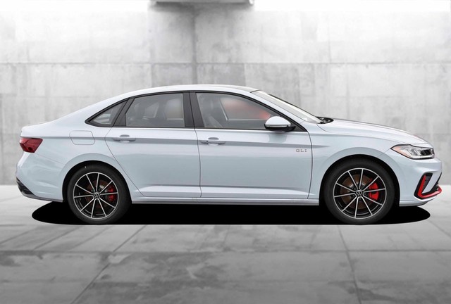 Volkswagen Jetta GLI Vehicle Image 05
