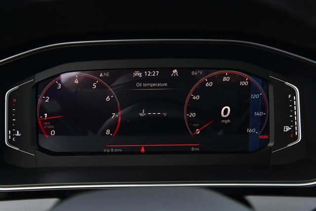 Volkswagen Jetta GLI Vehicle Image 12