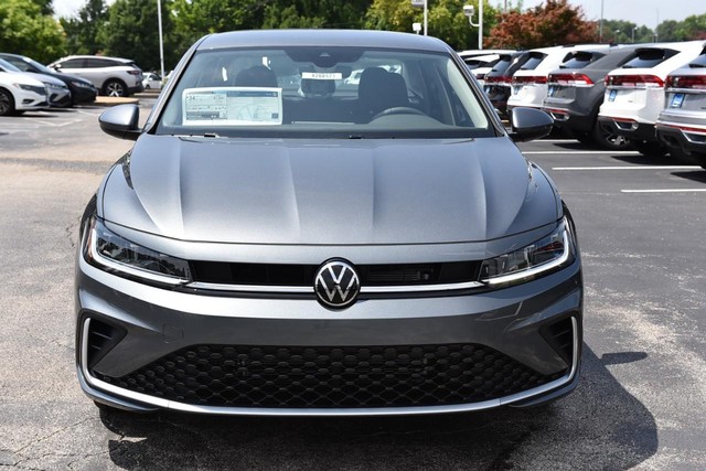 Volkswagen Jetta Vehicle Image 04