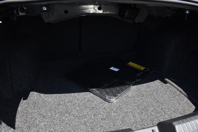 Volkswagen Jetta Vehicle Image 22