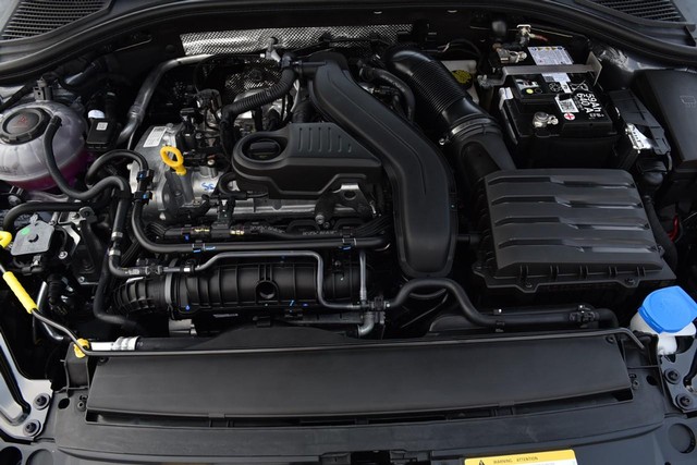 Volkswagen Jetta Vehicle Image 23
