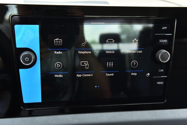 Volkswagen Jetta Vehicle Image 14