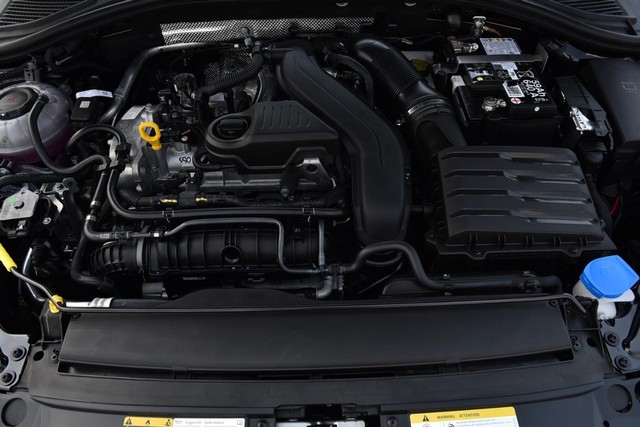Volkswagen Jetta Vehicle Image 25