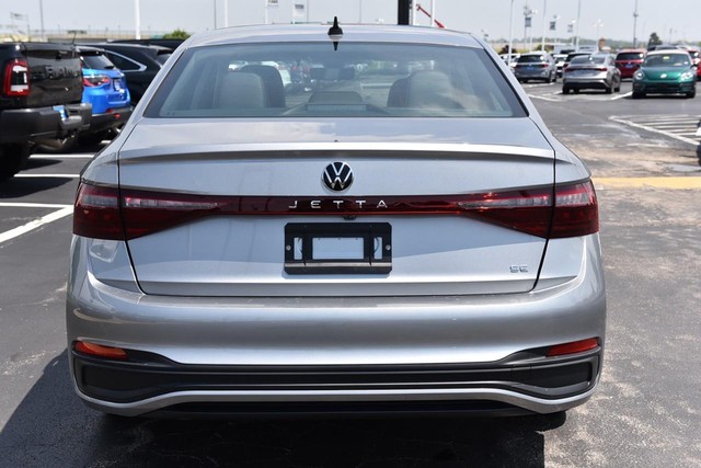 Volkswagen Jetta Vehicle Image 06