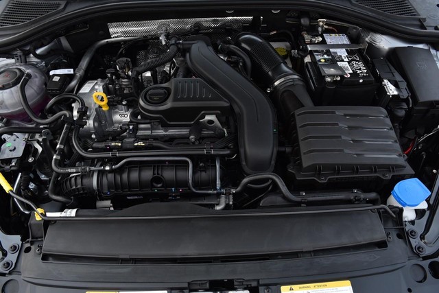 Volkswagen Jetta Vehicle Image 24