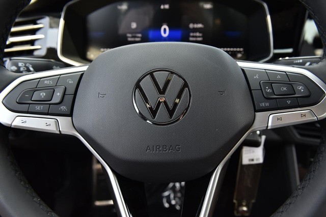 Volkswagen Jetta Vehicle Image 18