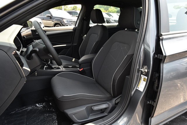 Volkswagen Jetta Vehicle Image 19