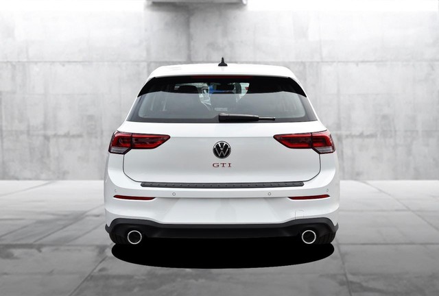 Volkswagen Golf GTI Vehicle Image 06