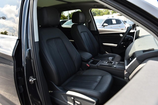 Audi Q5 Vehicle Image 21