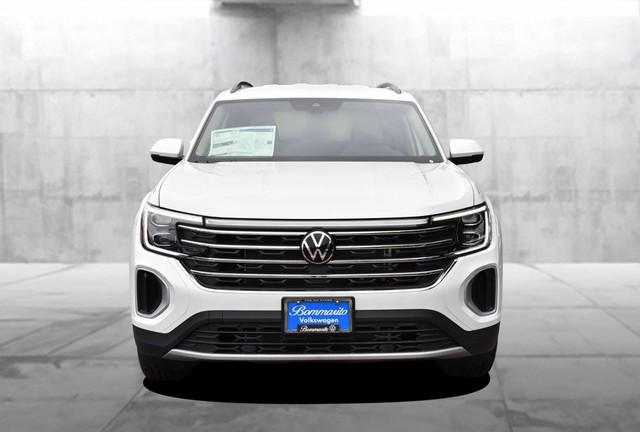 Volkswagen Atlas Vehicle Image 04