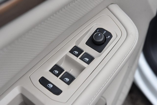 Volkswagen Atlas Vehicle Image 08