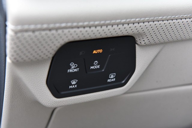Volkswagen Atlas Vehicle Image 10