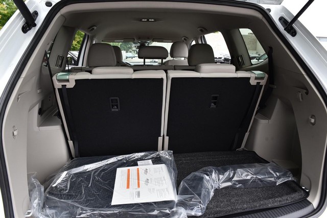 Volkswagen Atlas Vehicle Image 24