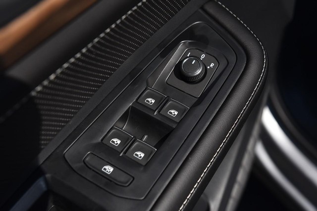 Volkswagen Atlas Vehicle Image 08