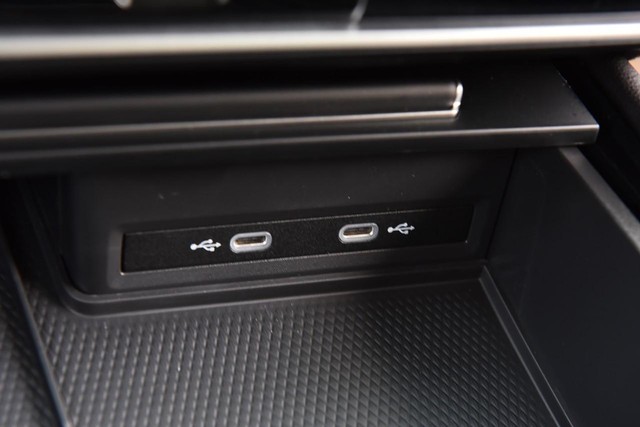 Volkswagen Atlas Vehicle Image 15