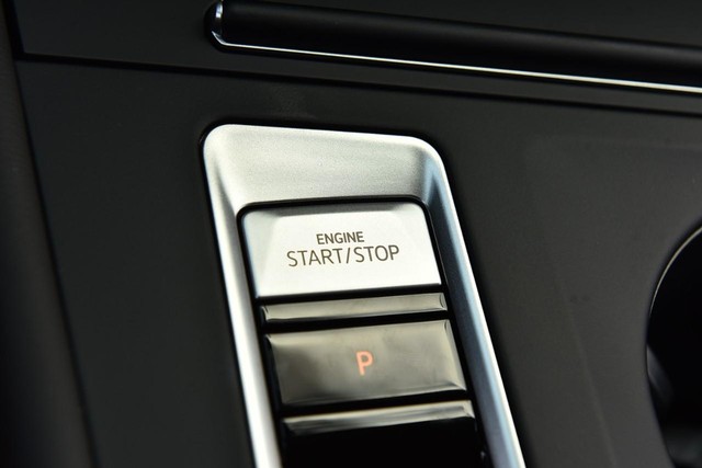 Volkswagen Atlas Vehicle Image 16