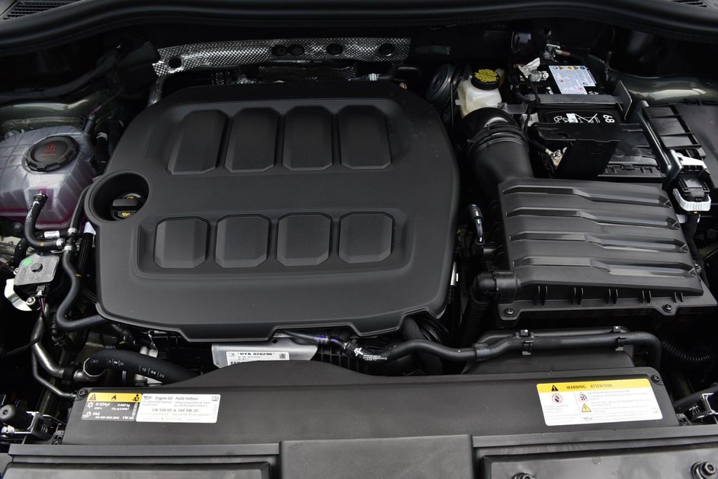 Volkswagen Tiguan Vehicle Full-screen Gallery Image 27