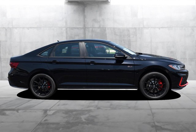 Volkswagen Jetta GLI Vehicle Image 05