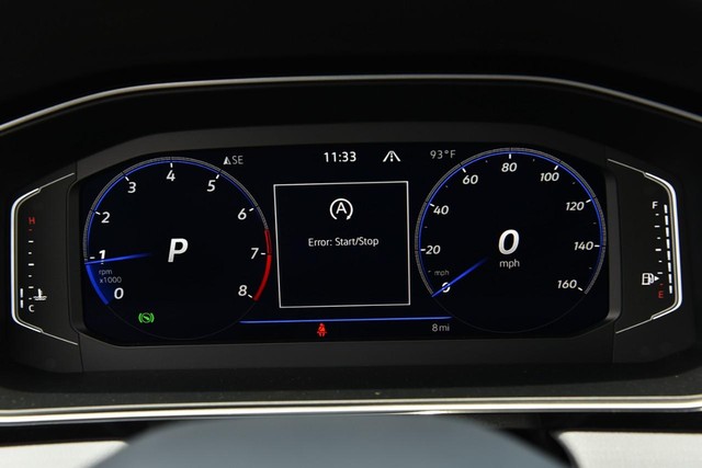 Volkswagen Jetta GLI Vehicle Image 12