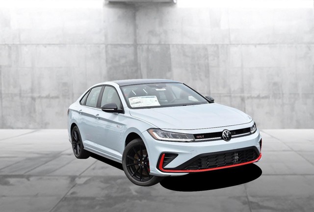 Volkswagen Jetta GLI Vehicle Image 02