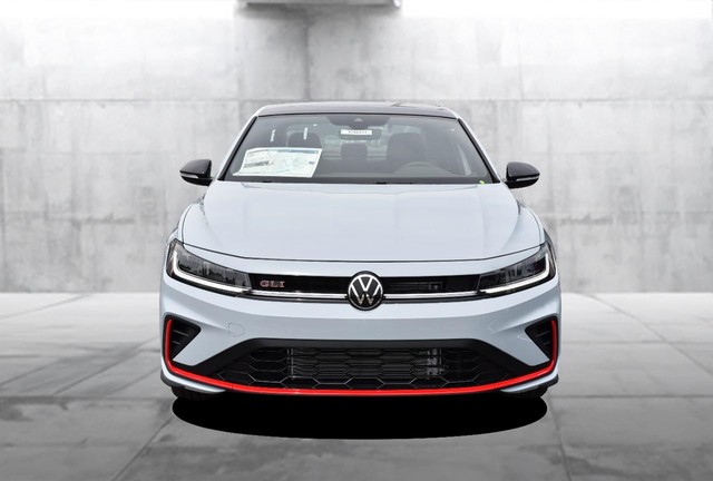 Volkswagen Jetta GLI Vehicle Image 04