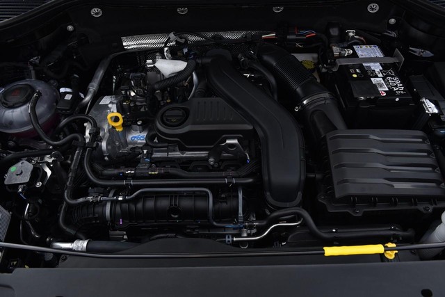 Volkswagen Taos Vehicle Image 26