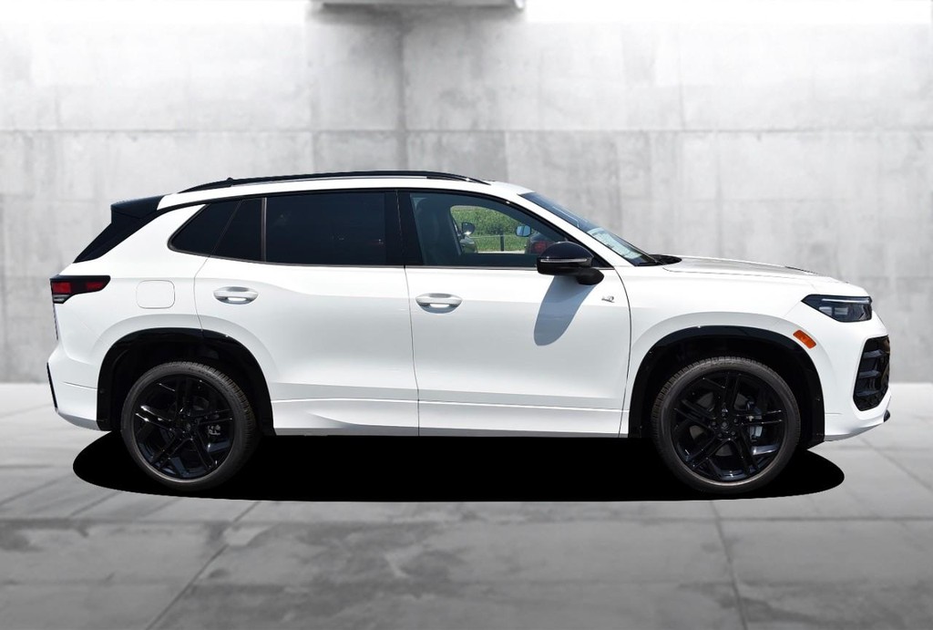 Volkswagen Tiguan Vehicle Full-screen Gallery Image 5