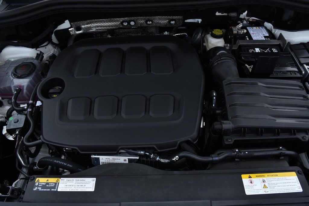 Volkswagen Tiguan Vehicle Full-screen Gallery Image 27