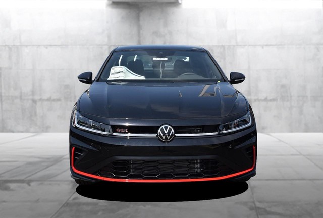 Volkswagen Jetta GLI Vehicle Image 04