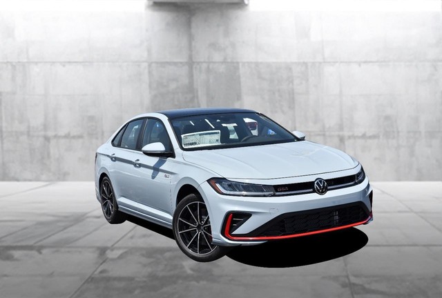 Volkswagen Jetta GLI Vehicle Image 02